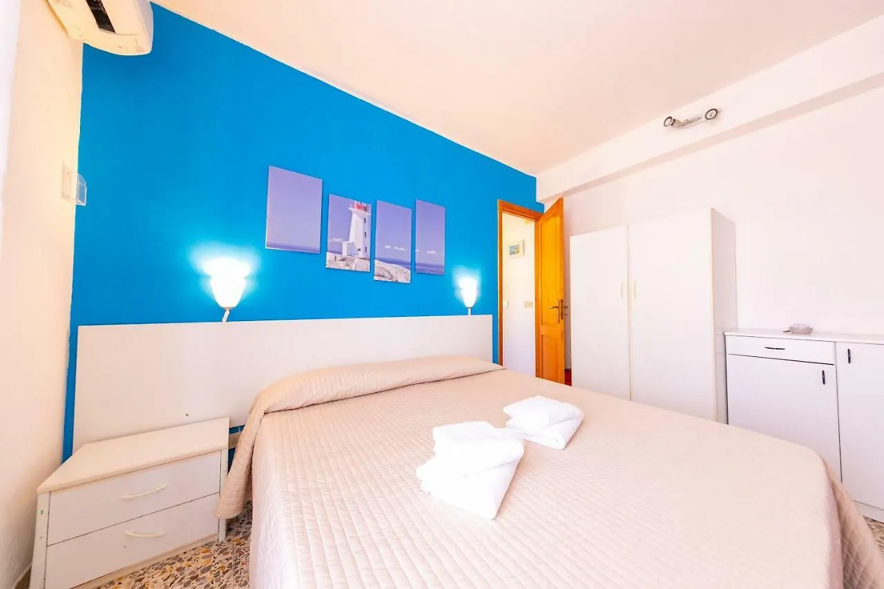 Apartment Le Case Del Cortile Hotel Cefalu Italy