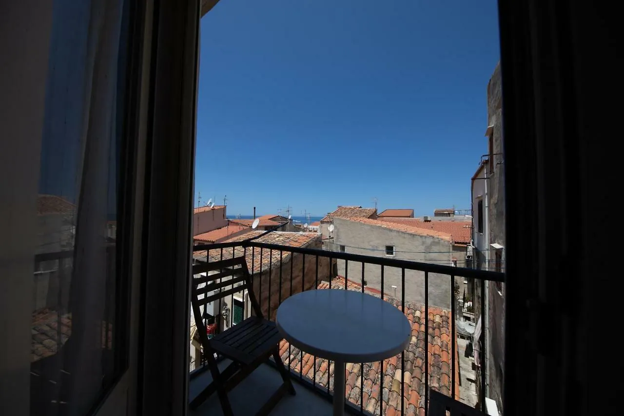Apartment Le Case Del Cortile Hotel Cefalu